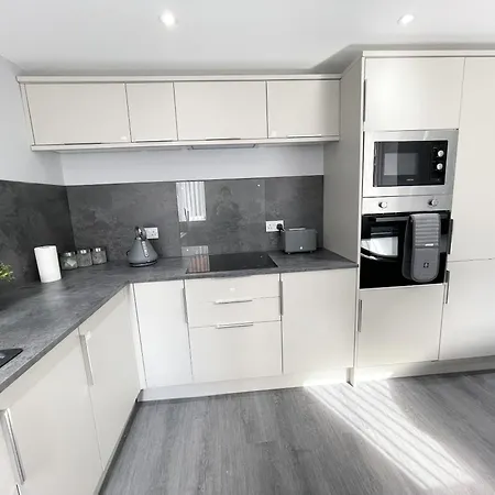 Serenity Apartments By Sasco Blackpool Room photo