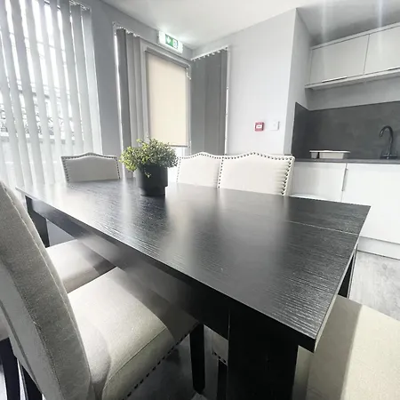 Serenity Apartments By Sasco Blackpool Room photo