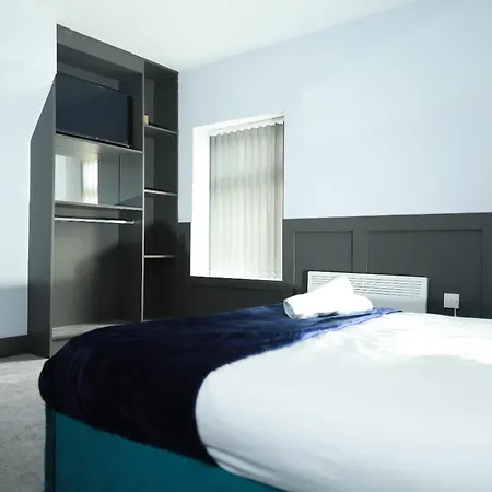 Serenity Apartments By Sasco Blackpool Room photo