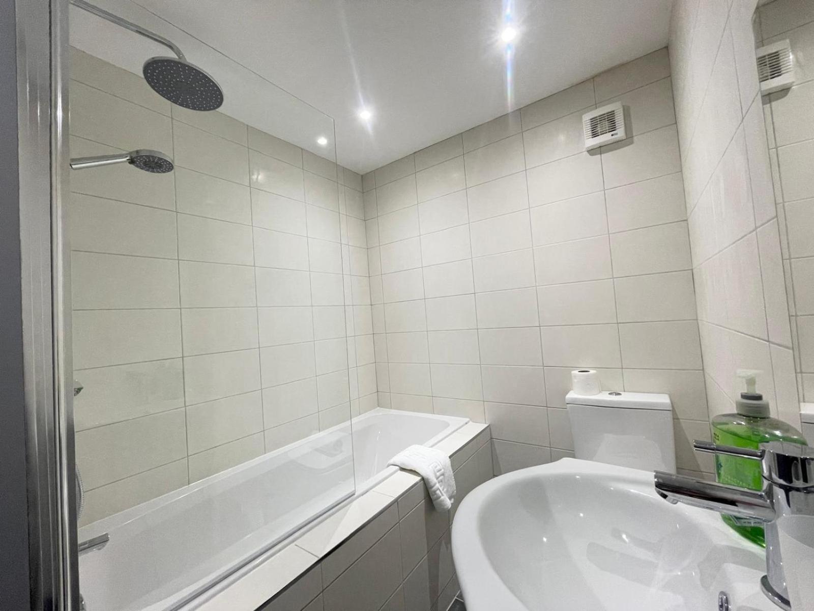 Apartment Serenity By Sasco Blackpool